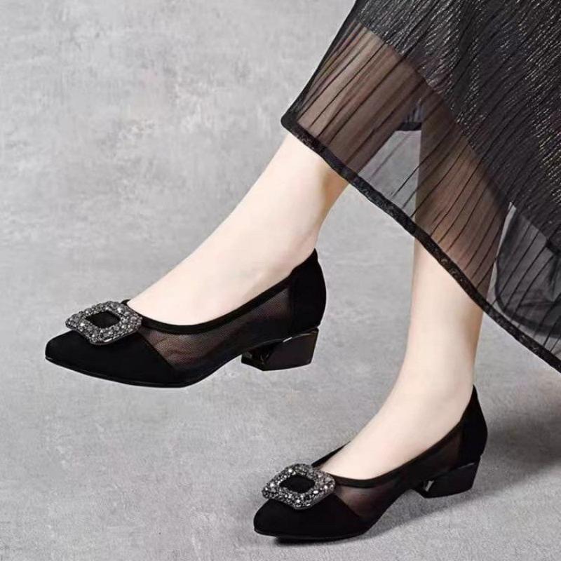 Women'S Fashion Day - Sepatu Pumps Hak Blok Berujung Runcing